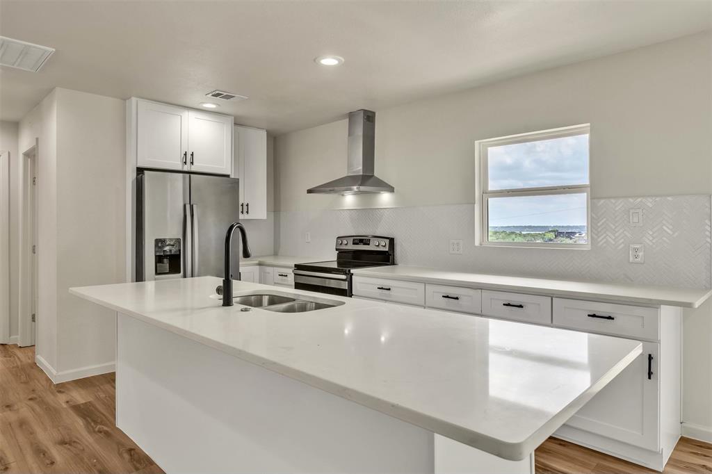 1719 Boot Hill Road Granbury, TX 76049 - Photo 6 of 35