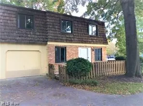 $220,000 | 3830 Nautilus Trail, Aurora, OH 44202