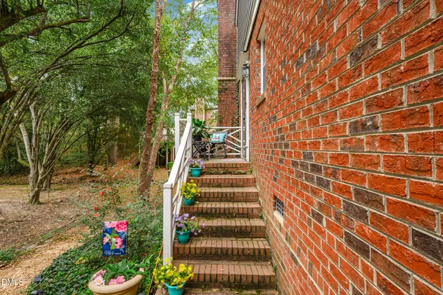 $284,900 | 4601 Hershey Court, Raleigh, NC 27613