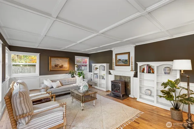 $790,000 | 6725 Northeast Sid Price Road, Poulsbo, WA 98370