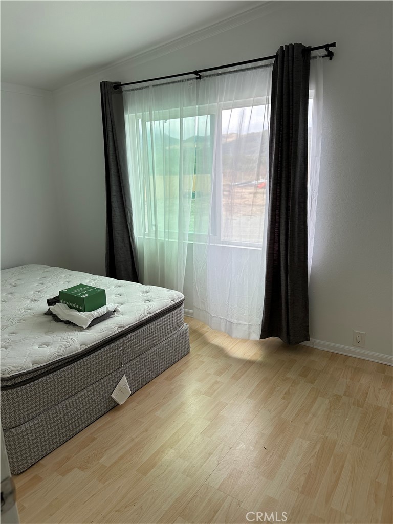 1970 Quintana Road Morro Bay, CA 93442 - Photo 32 of 38 a living room with hard wood floor