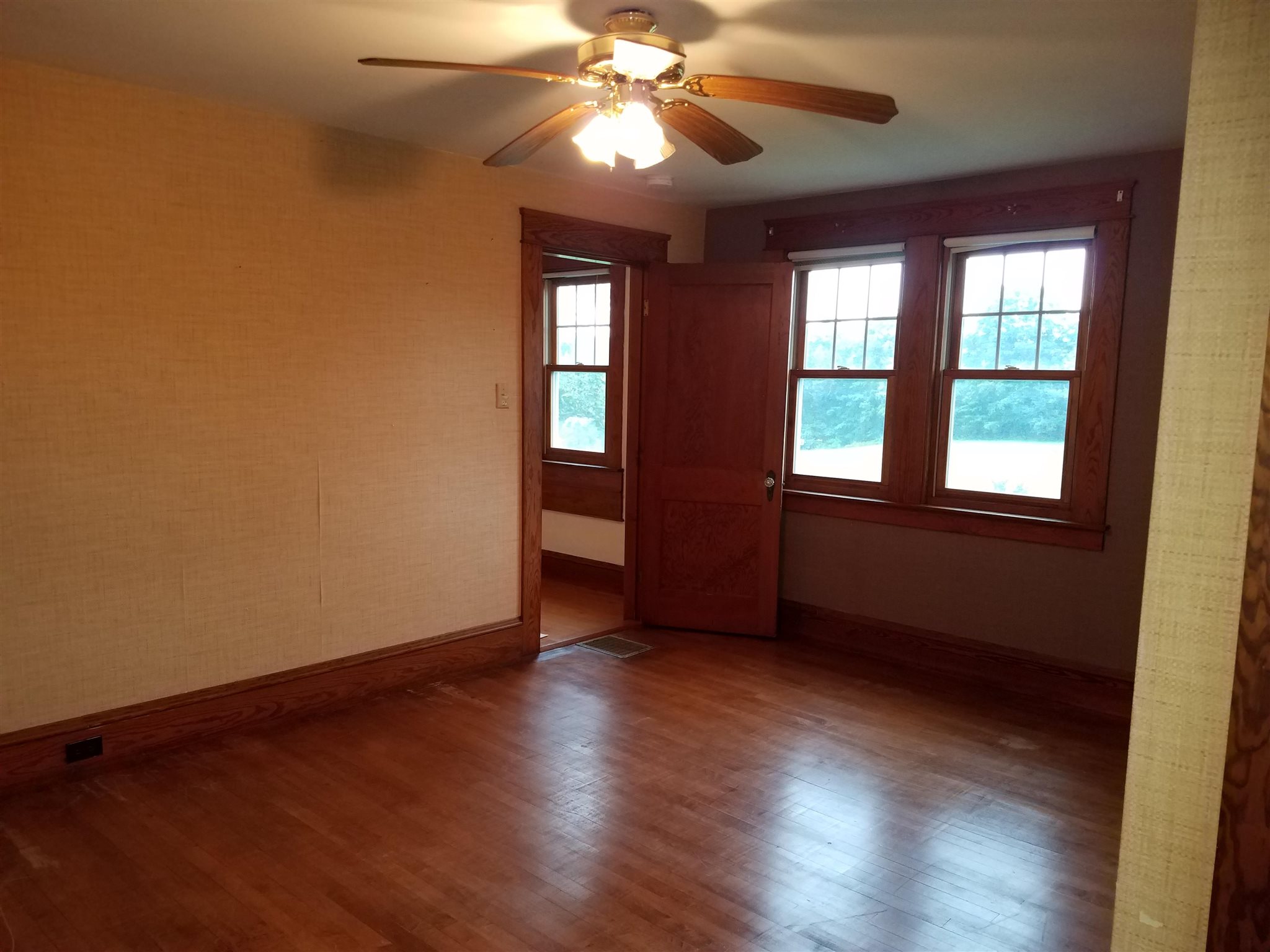 138 New Boston Road Bedford, NH 03110 - Photo 12 of 13 Gallery Image 12