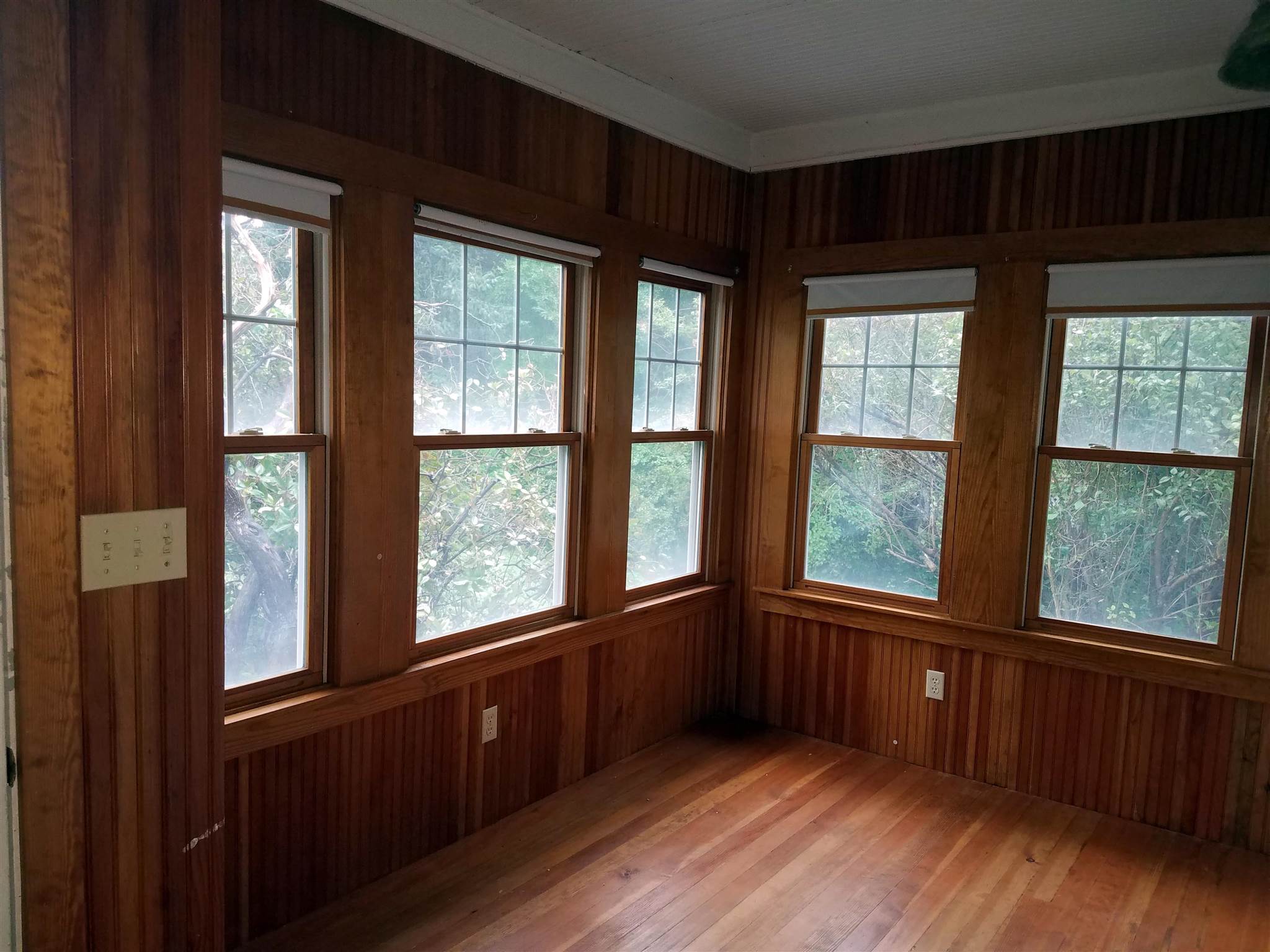 138 New Boston Road Bedford, NH 03110 - Photo 4 of 13 Gallery Image 4
