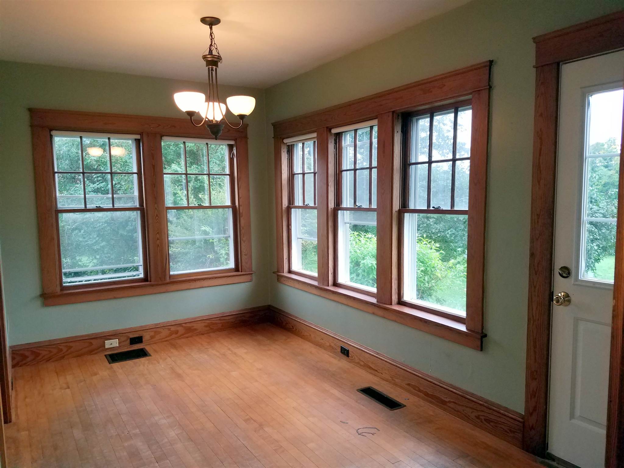 138 New Boston Road Bedford, NH 03110 - Photo 7 of 13 Gallery Image 7