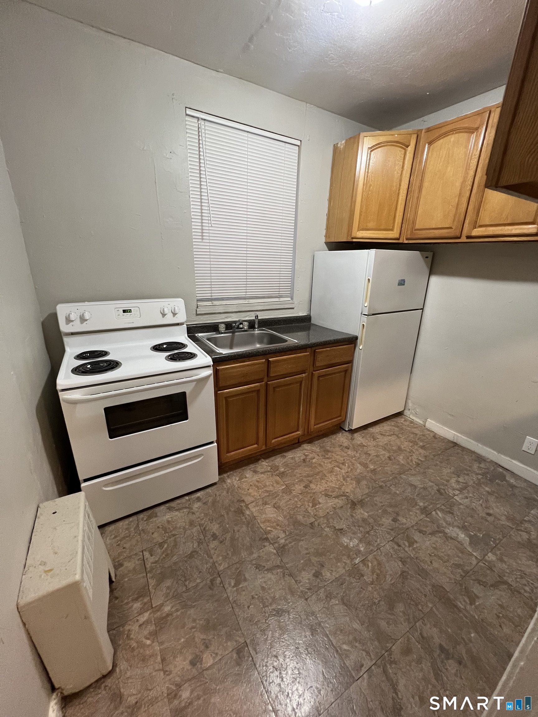 276 Collins Street, Unit 109 Hartford, CT 06105 - Photo 2 of 11