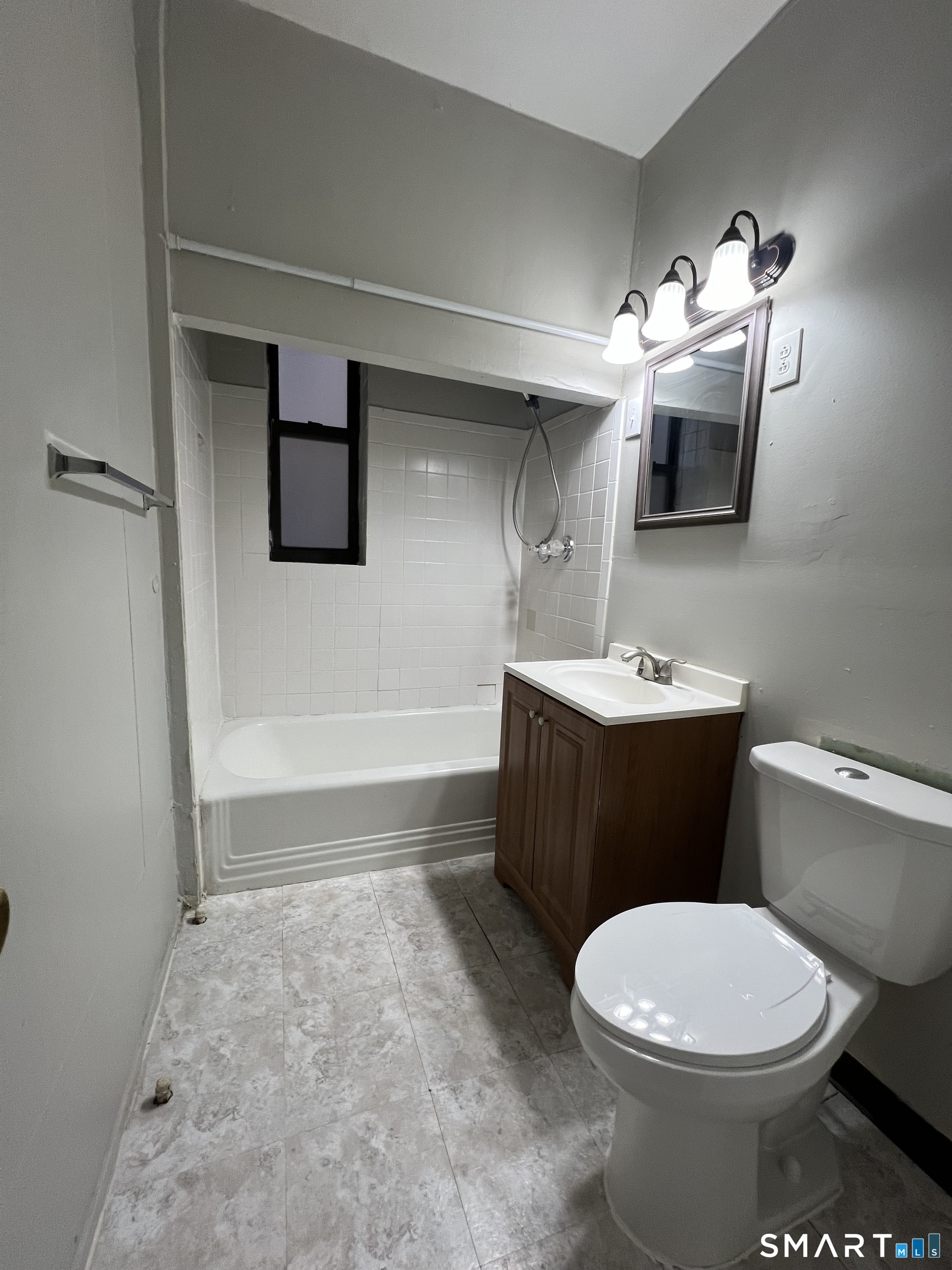 276 Collins Street, Unit 109 Hartford, CT 06105 - Photo 7 of 11