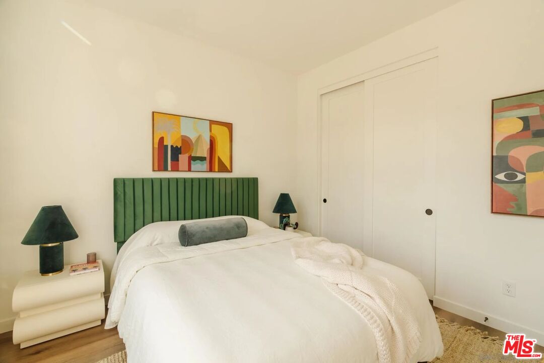 3863 North Riley Lane Los Angeles, CA 90065 - Photo 10 of 17