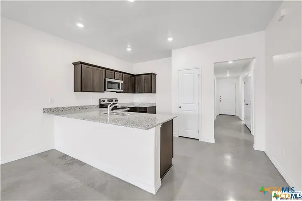 $1,300 | 1210 Lehmann Drive, Unit B, Copperas Cove, TX 76522