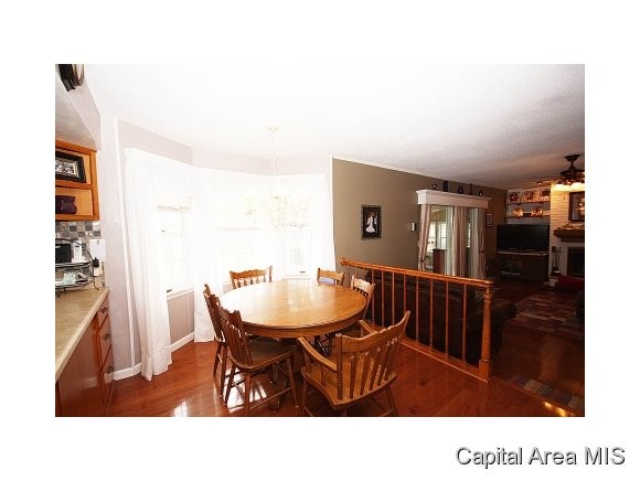 82 Crusaders Road Springfield, IL 62704 - Photo 5 of 24