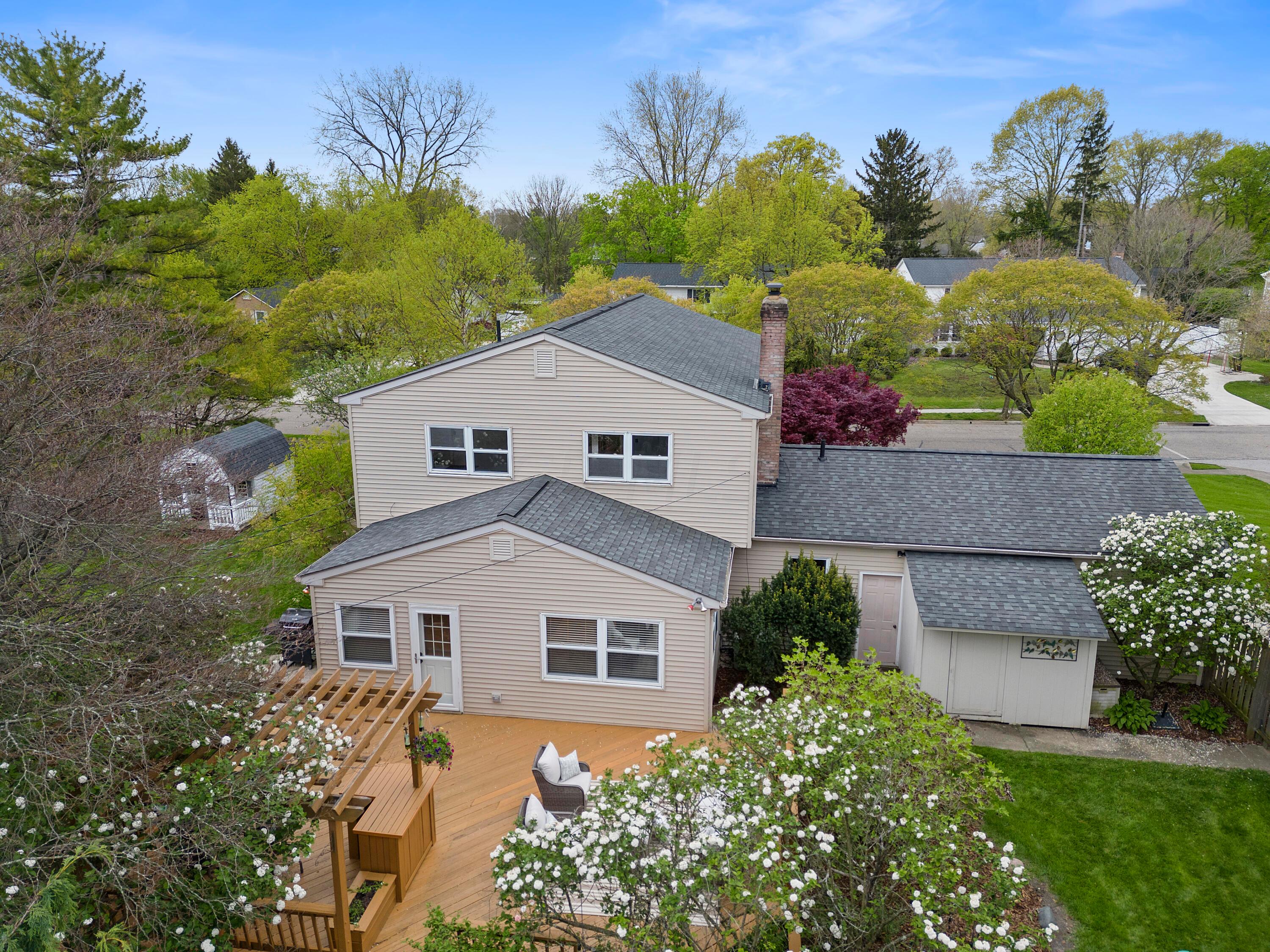 1650 Oak Hill Road Columbus, OH 43220 - Photo 63 of 67 Aerial View