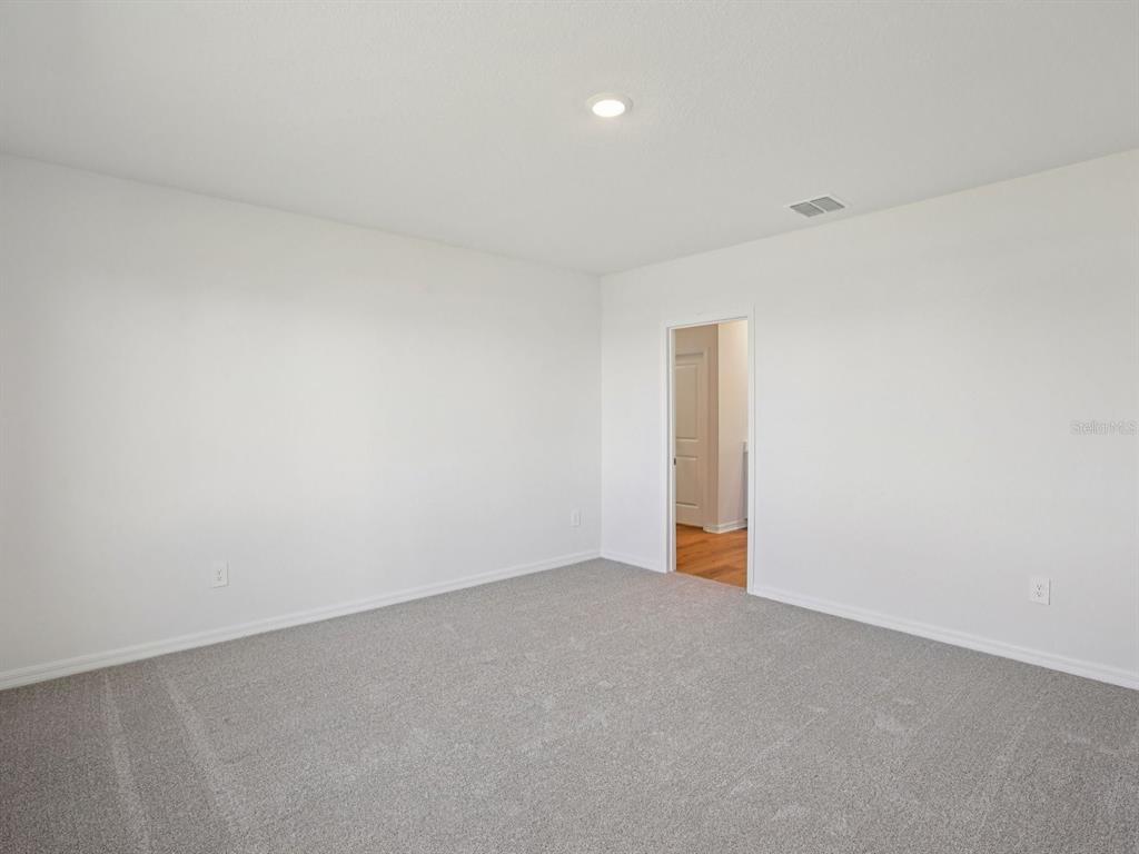 1718 Coolridge Place Zephyrhills, FL 33541 - Photo 15 of 24