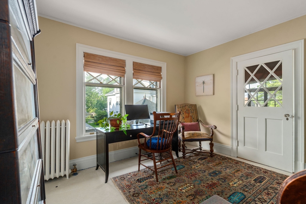 22 Whitman Road Worcester, MA 01609 - Photo 15 of 42
