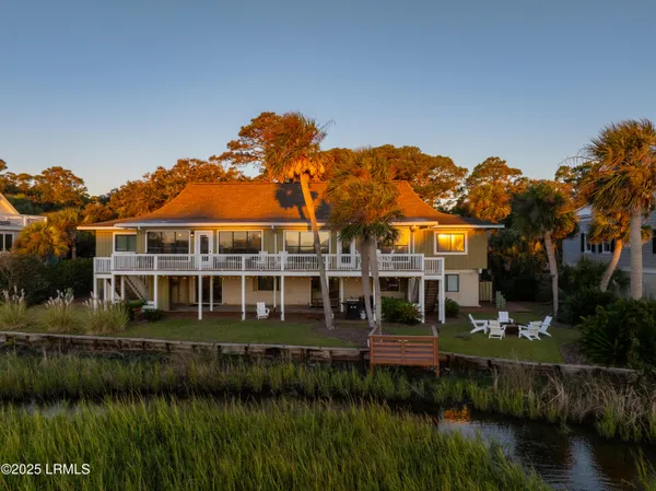 $1,995,000 | 461 Porpoise Circle, Fripp Island, SC 29920