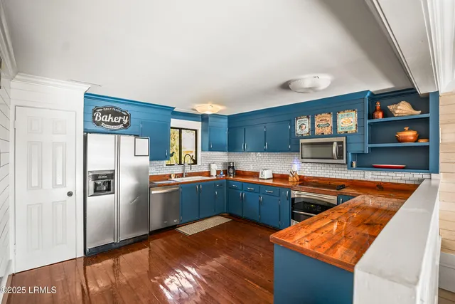 $2,235,000 | 461 Porpoise Circle, Fripp Island, SC 29920