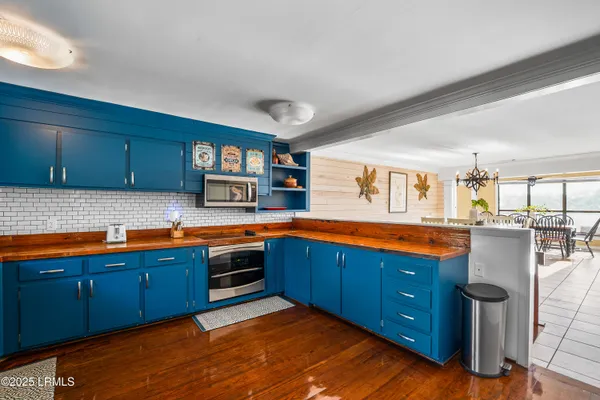 $1,995,000 | 461 Porpoise Circle, Fripp Island, SC 29920