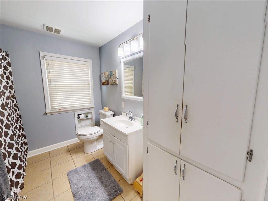 7990 Stockbridge Road Mentor, OH 44060 - Photo 9 of 36 Gallery Image 9