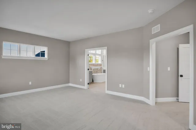 a view of empty room