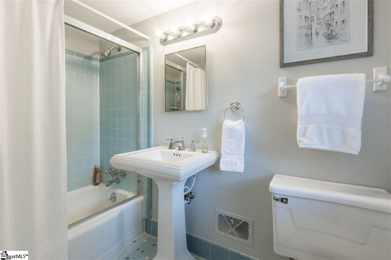 300 Wilmington Road Greenville, SC 29615 - Photo 21 of 29 Gallery Image 21