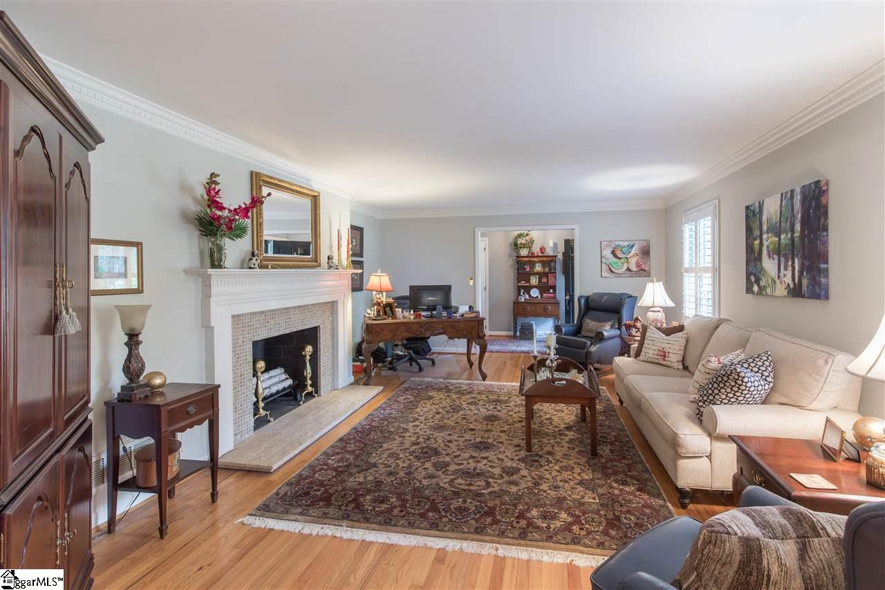 300 Wilmington Road Greenville, SC 29615 - Photo 5 of 29 Gallery Image 5