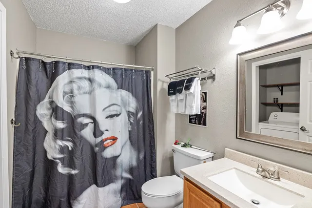 $579,000 | 812 West Austin Street, Fredericksburg, TX 78624