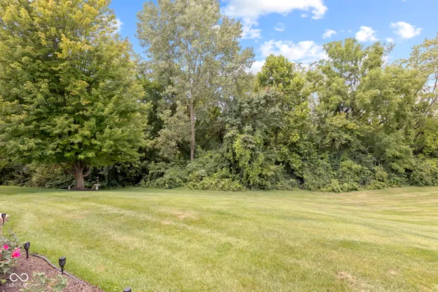 $450,000 | 8922 Crystal Lake Drive, Indianapolis, IN 46240