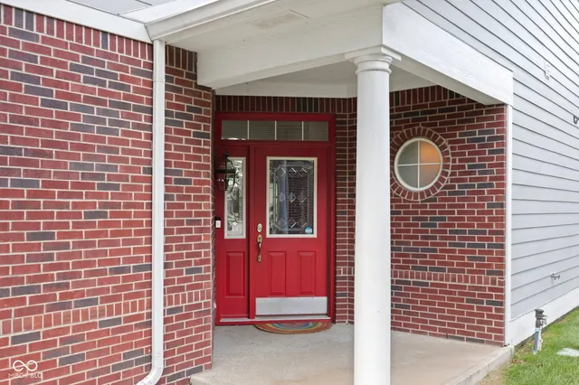 $450,000 | 8922 Crystal Lake Drive, Indianapolis, IN 46240