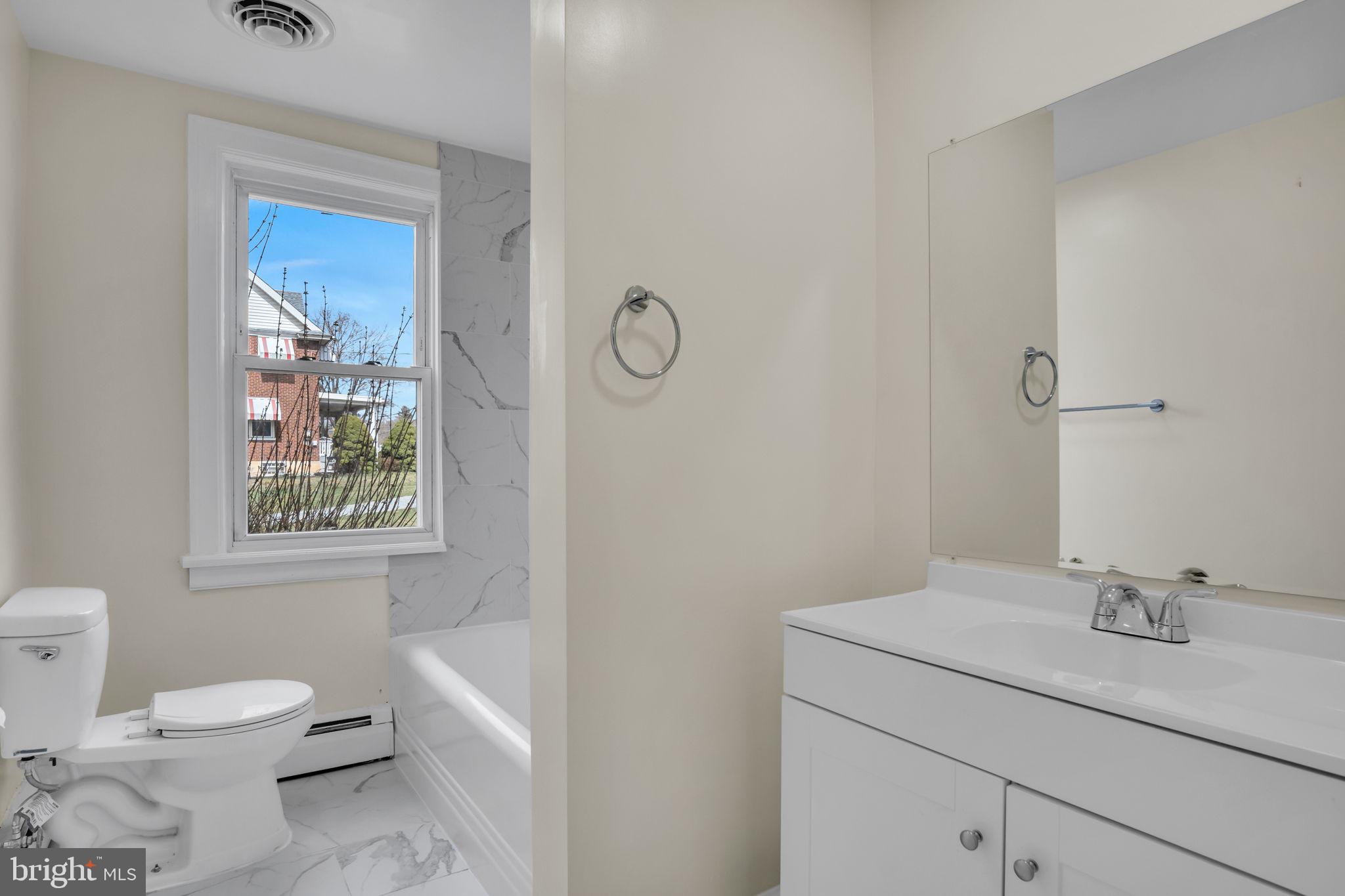 1324 Spring Road Carlisle, PA 17013 - Photo 12 of 19 Gallery Image 12