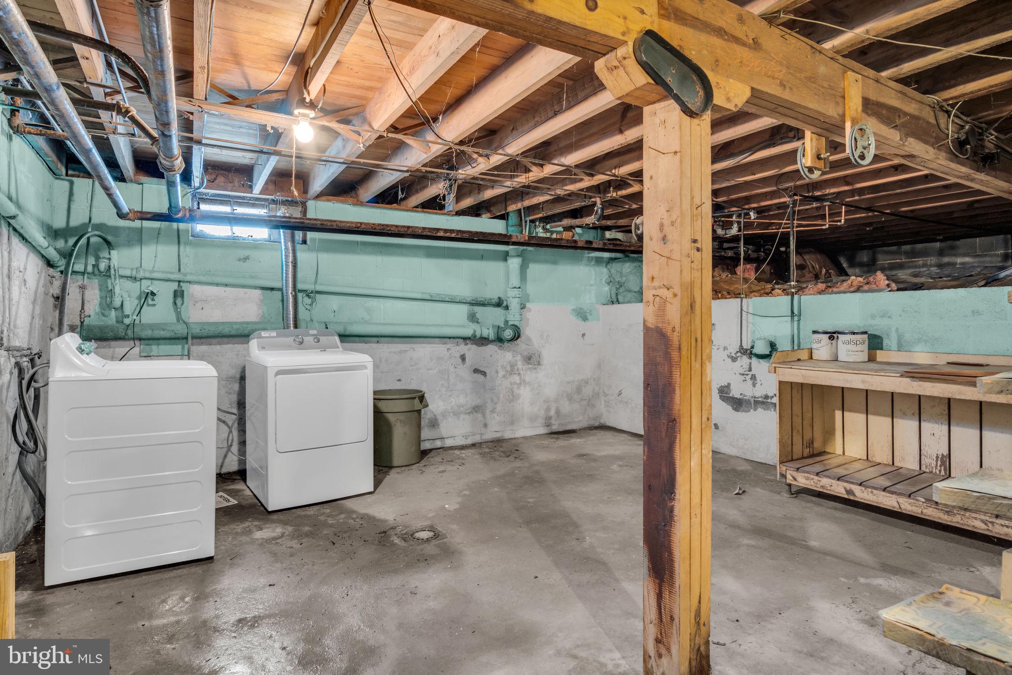 1324 Spring Road Carlisle, PA 17013 - Photo 16 of 19 Gallery Image 16