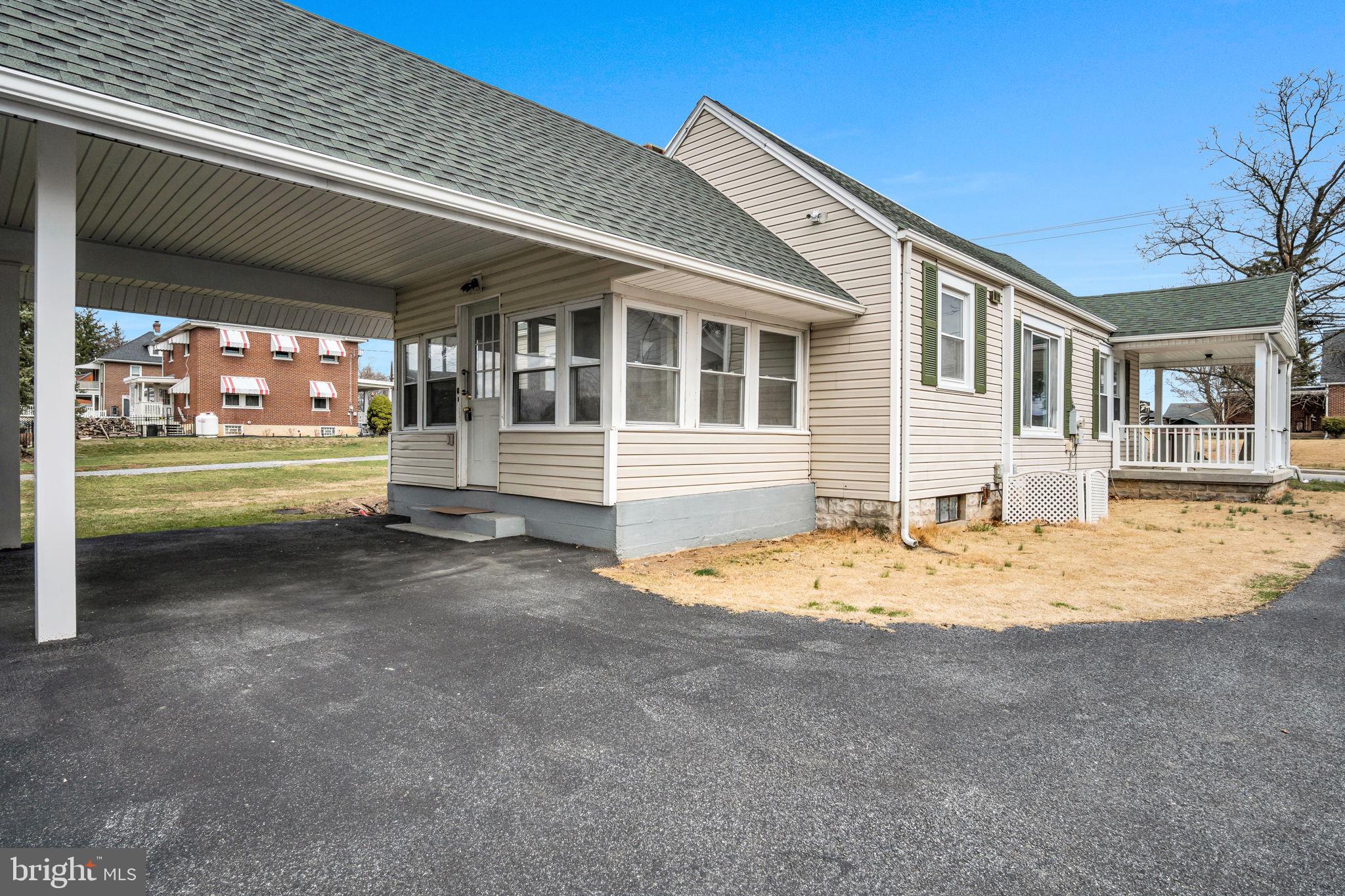 1324 Spring Road Carlisle, PA 17013 - Photo 18 of 19 Gallery Image 18