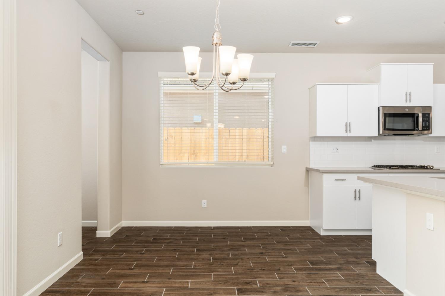 626 Traverse Drive Madera, CA 93636 - Photo 14 of 31