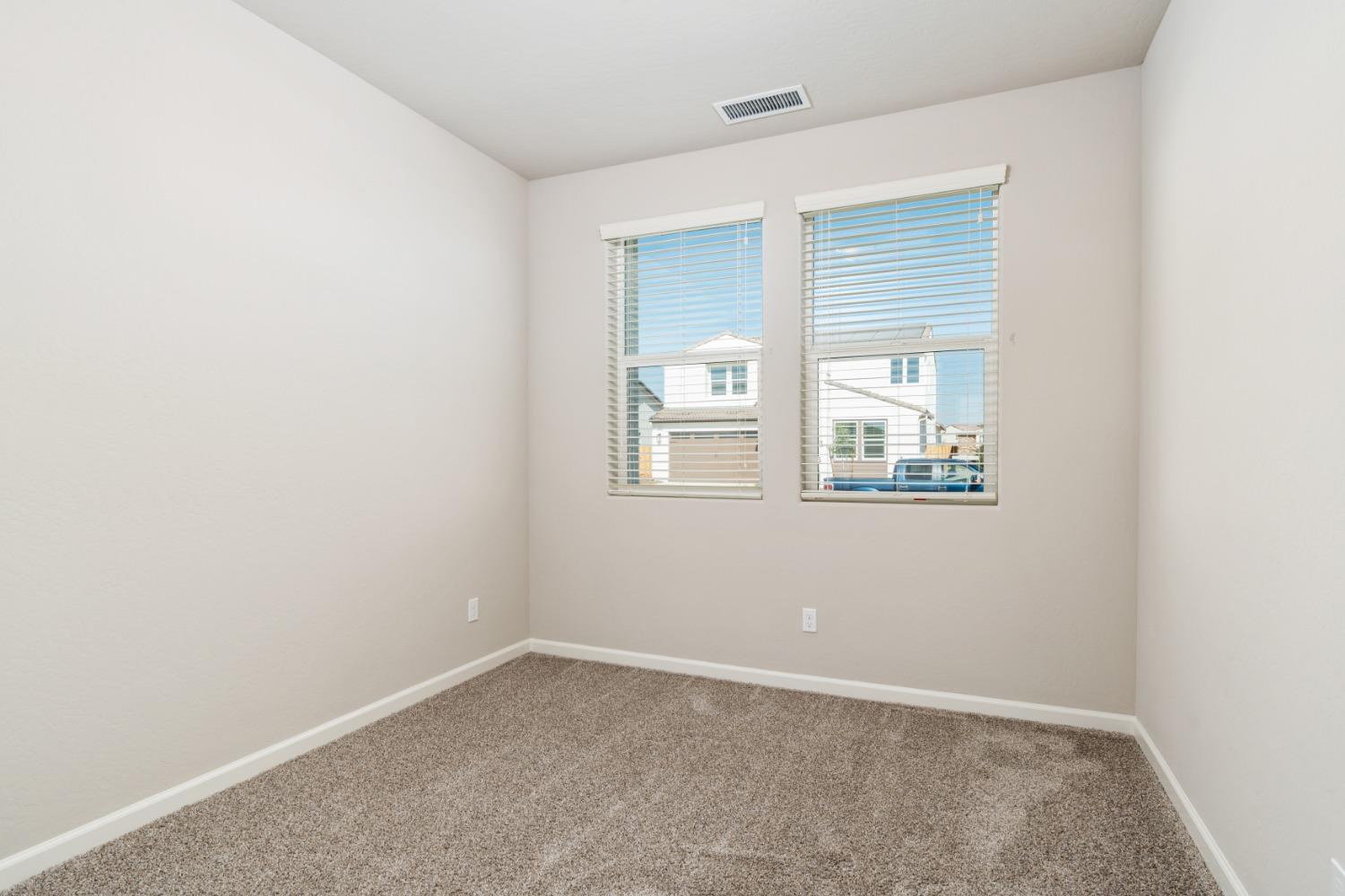 626 Traverse Drive Madera, CA 93636 - Photo 7 of 31