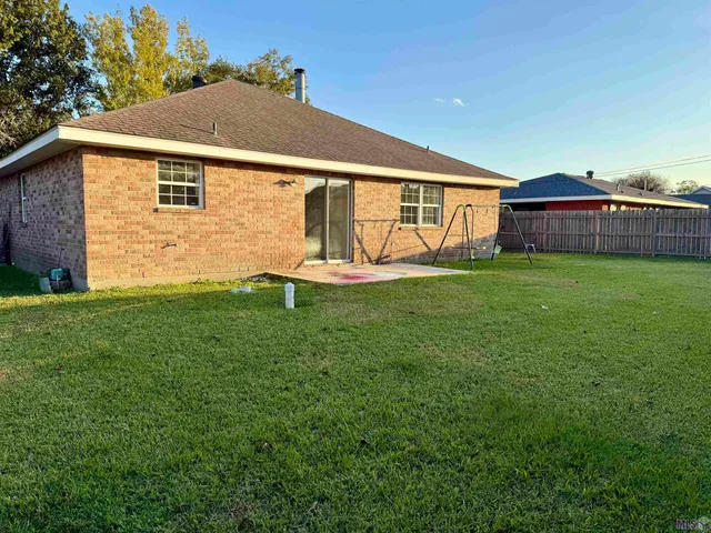 $180,000 | 215 Melanie Lane, Gray, LA 70359