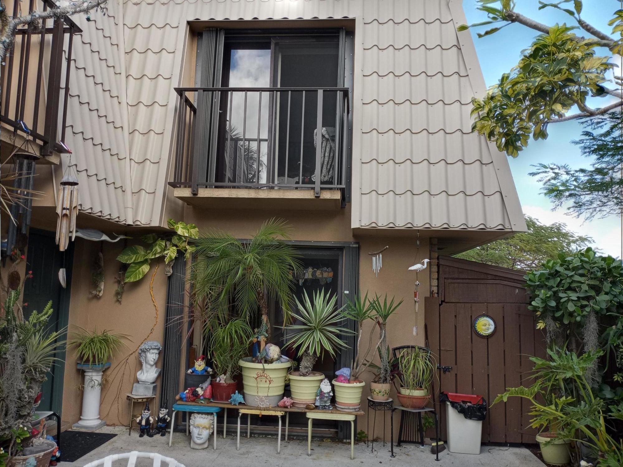 5808 58th Way West Palm Beach, FL 33409 - Photo 5 of 15 Patio 2