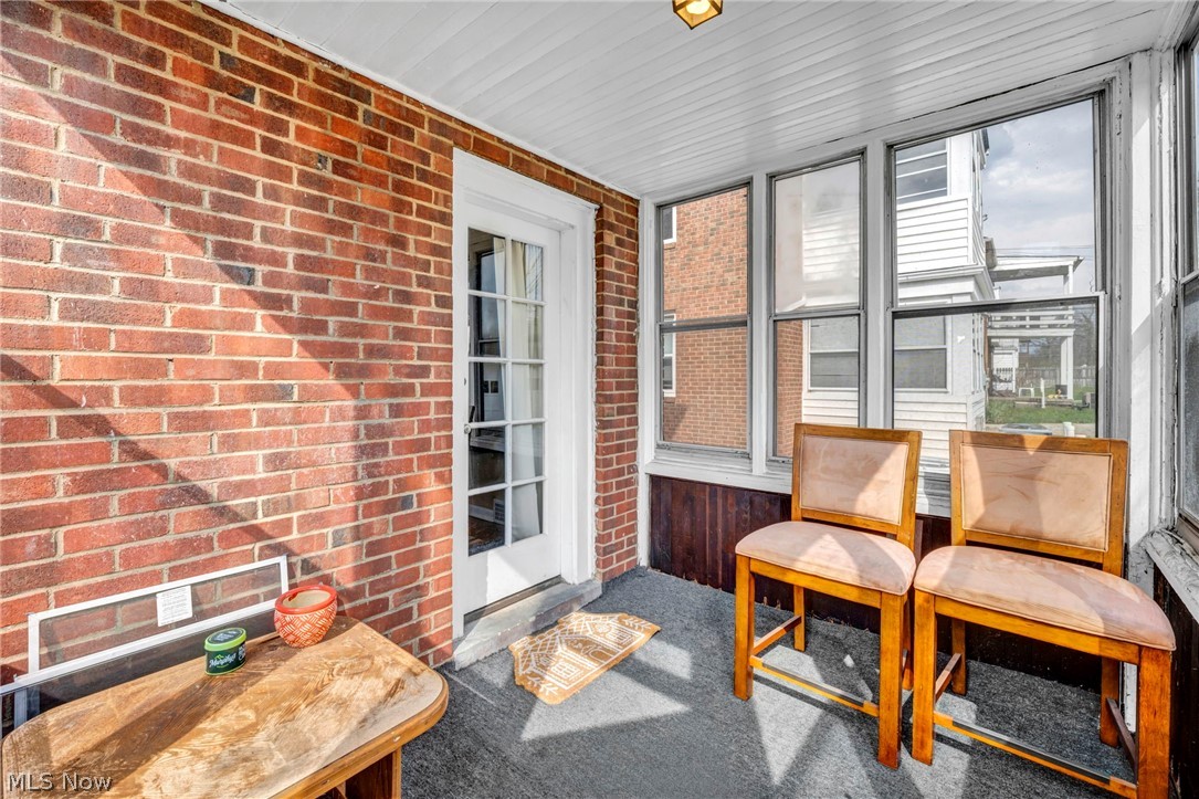 13570 Cedar Road Cleveland, OH 44118 - Photo 24 of 50