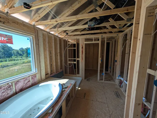 a view of an outdoor space