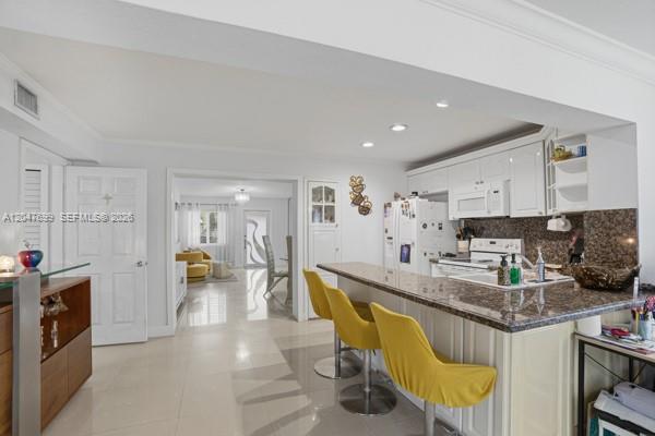 5000 Southwest 98th Avenue Road Miami, FL 33165 - Photo 16 of 45