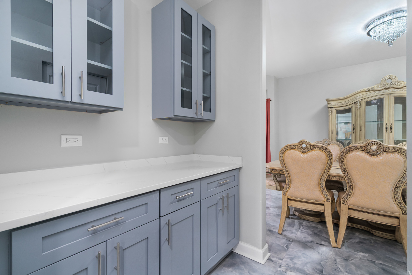 244 Stonegate Road Bolingbrook, IL 60440 - Photo 7 of 41