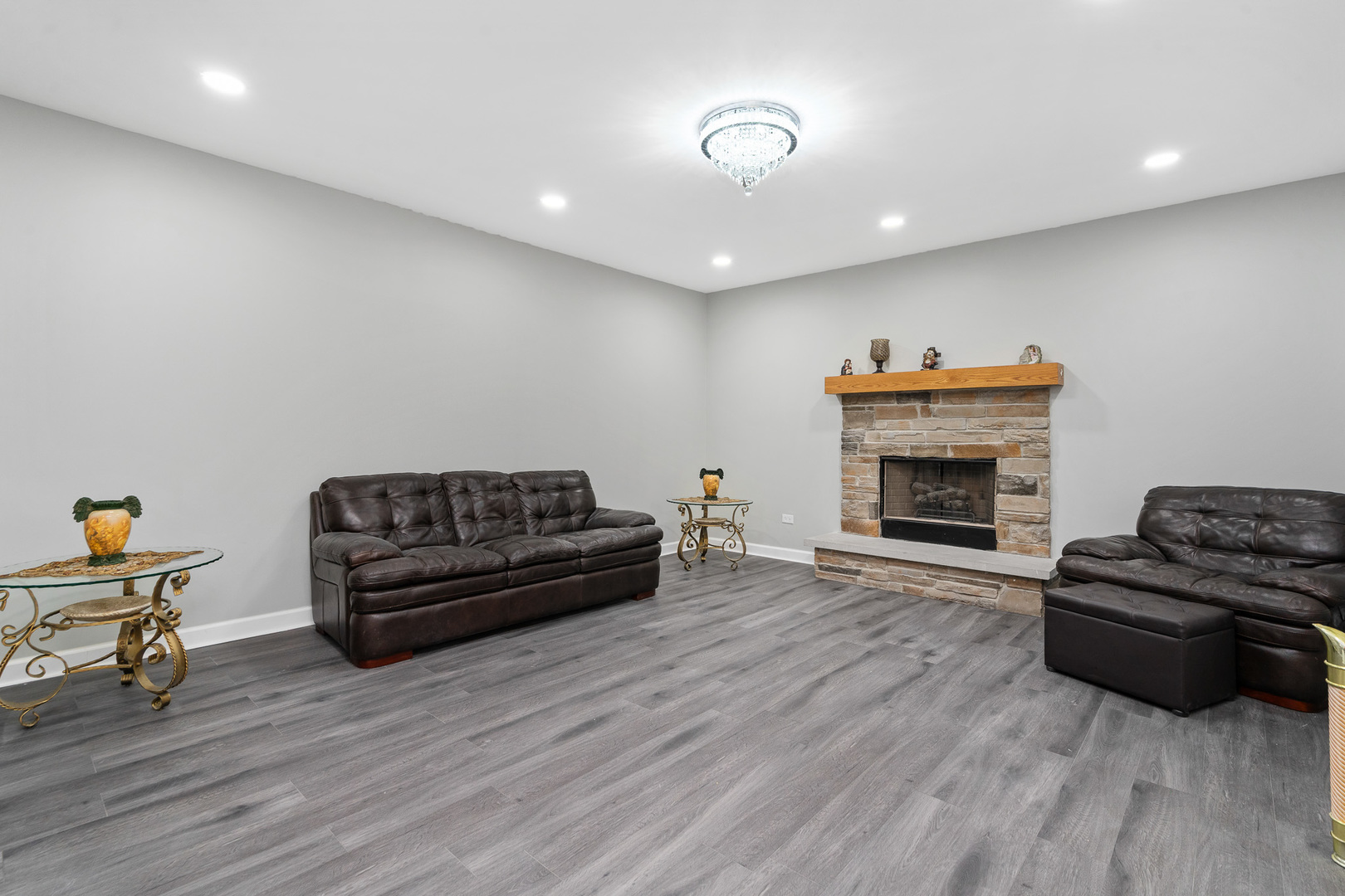 244 Stonegate Road Bolingbrook, IL 60440 - Photo 10 of 41