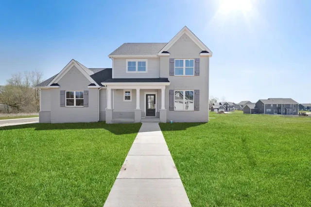 $649,000 | 2230 Redwood Lane, Chesterton, IN 46304