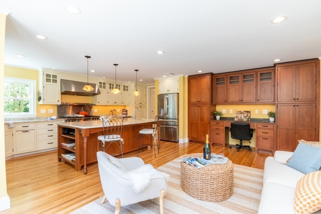 65 Blake Road Lexington, MA 02420 - Photo 4 of 42