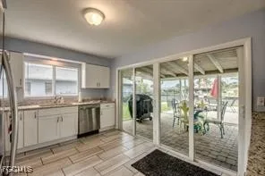 $440,000 | 913 Southeast 43rd Terrace, Cape Coral, FL 33904