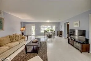 $440,000 | 913 Southeast 43rd Terrace, Cape Coral, FL 33904