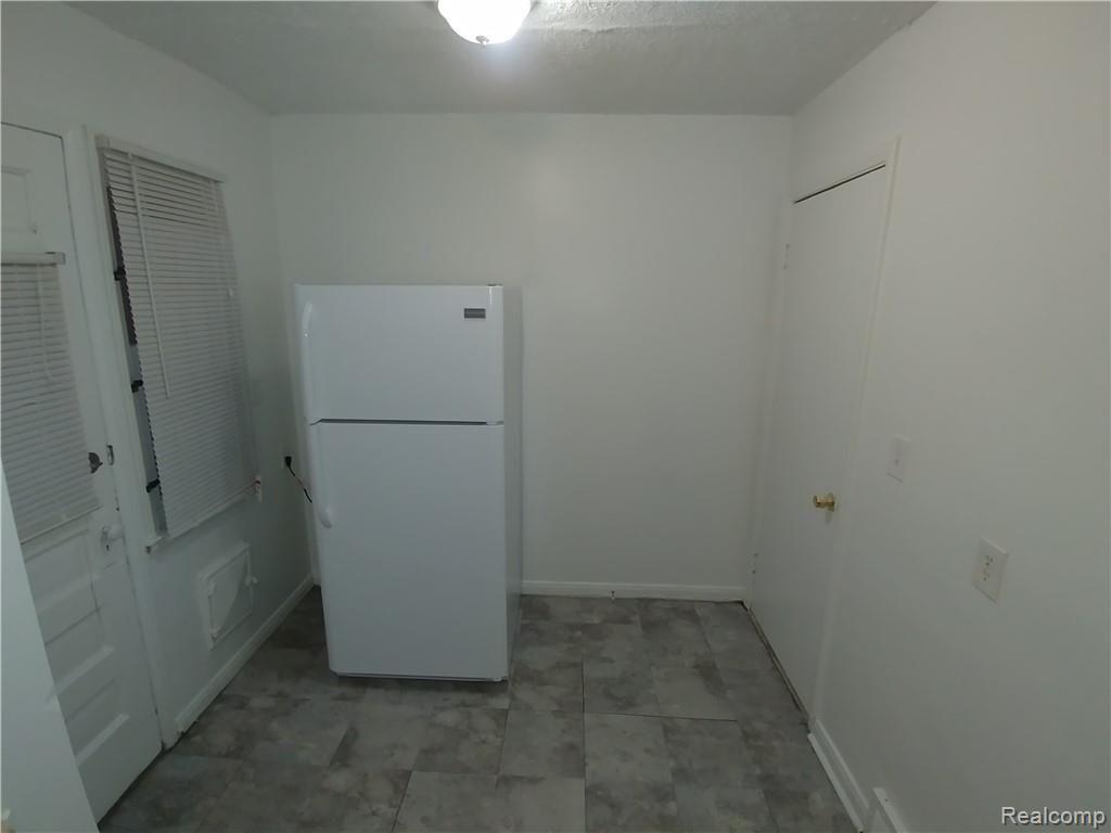 8200 Schaefer Highway Detroit, MI 48228 - Photo 9 of 25