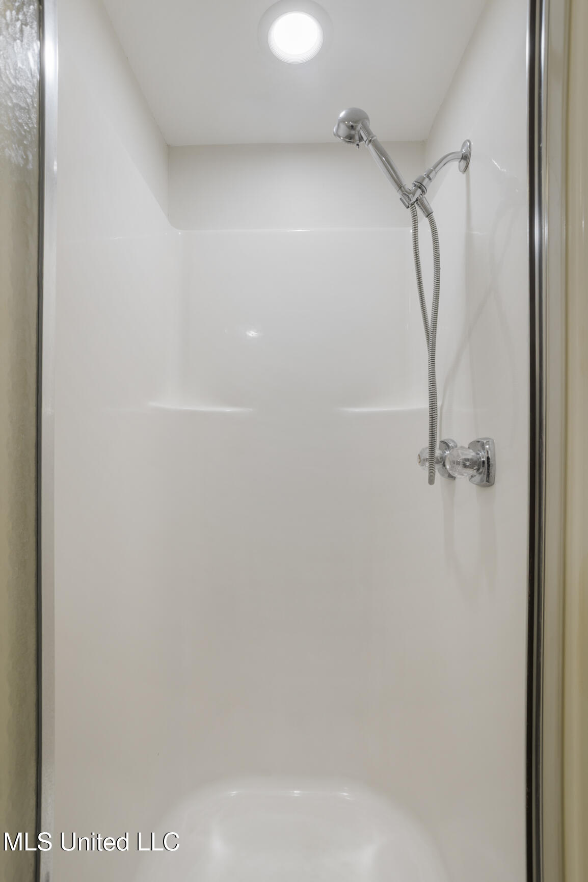 121 Kenbridge Lane Madison, MS 39110 - Photo 21 of 34 121 Kenbridge Ln-21