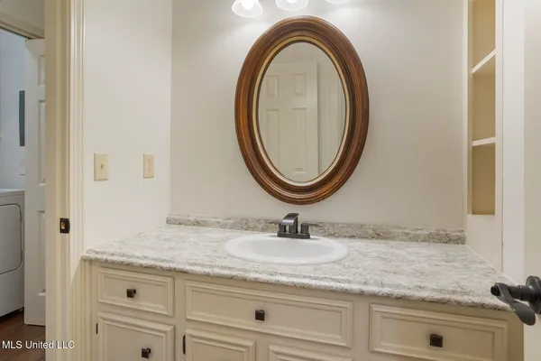 $335,000 | 121 Kenbridge Lane, Madison, MS 39110