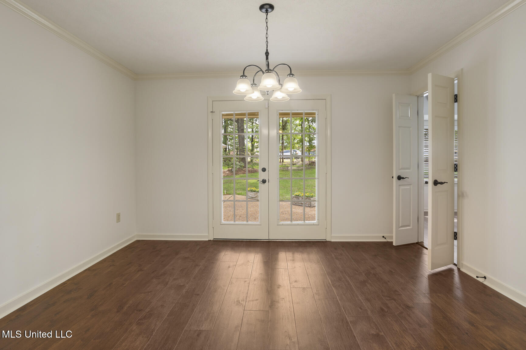 121 Kenbridge Lane Madison, MS 39110 - Photo 8 of 34 121 Kenbridge Ln-8