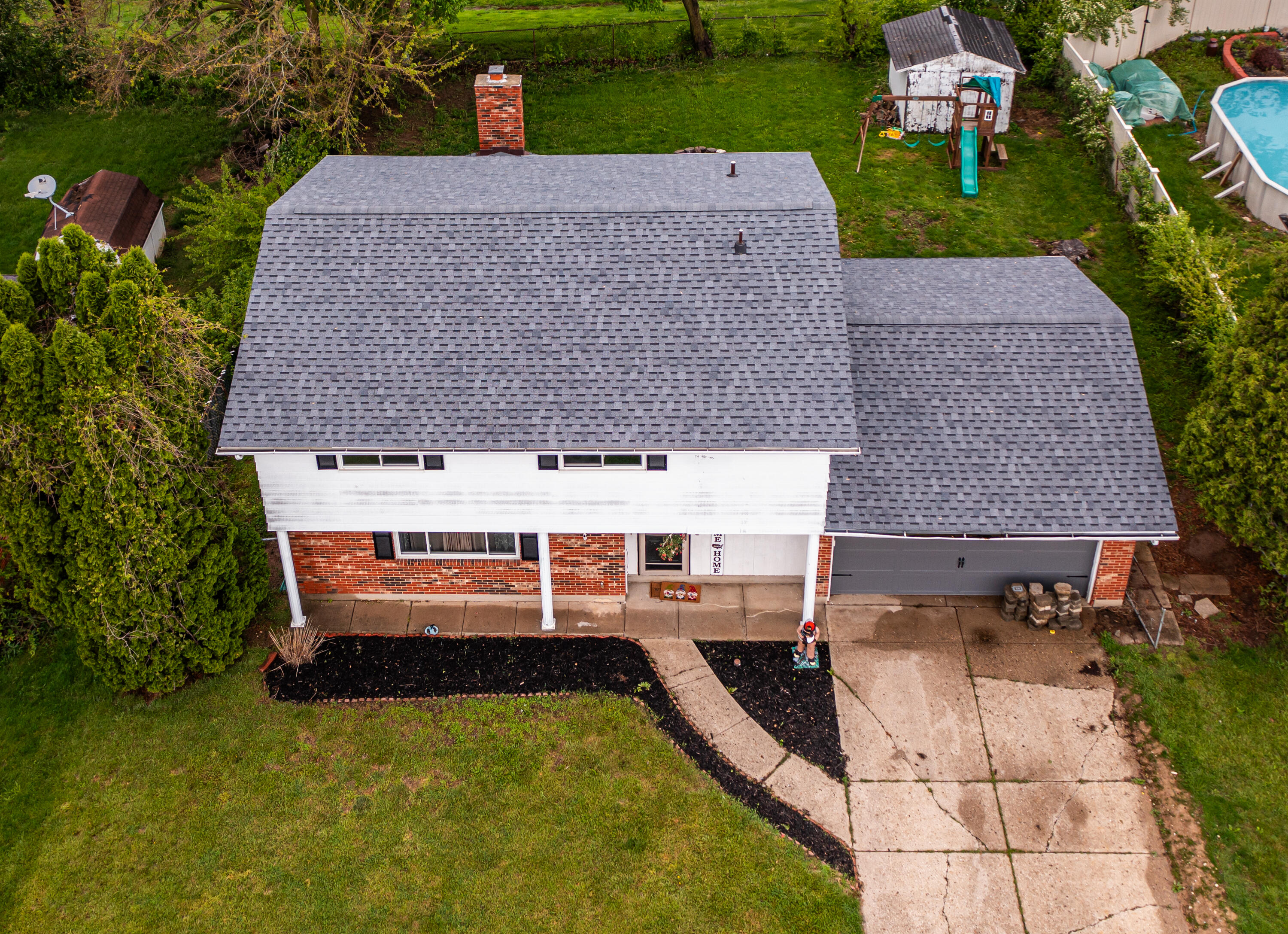 4931 Longford Road Dayton, OH 45424 - Photo 2 of 53