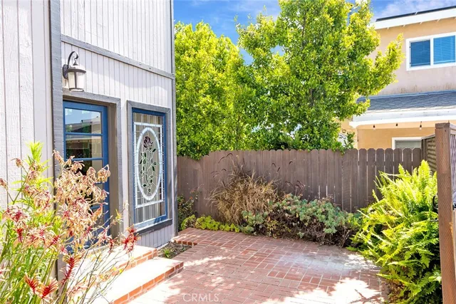 $2,750,000 | 1411 15th Street, Manhattan Beach, CA 90266