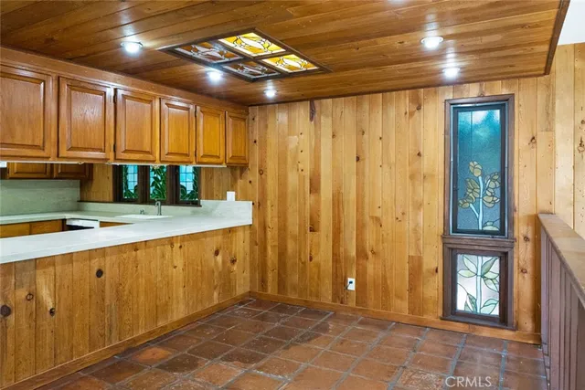 $2,750,000 | 1411 15th Street, Manhattan Beach, CA 90266