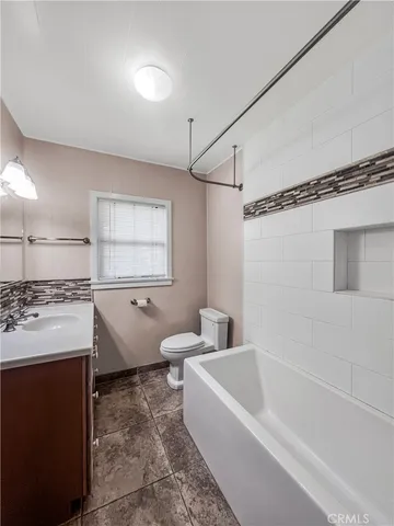 $2,750,000 | 1411 15th Street, Manhattan Beach, CA 90266